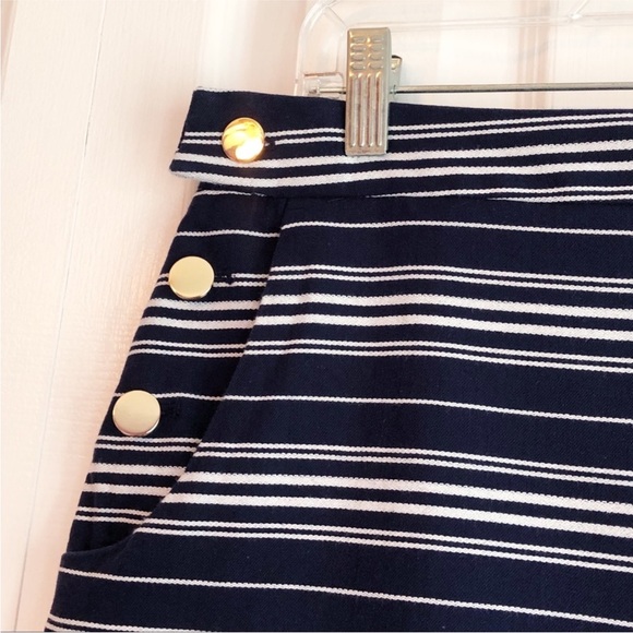 Ann Taylor LOFT Navy Blue & White Stripe Mini Skirt 10 - Picture 6 of 9
